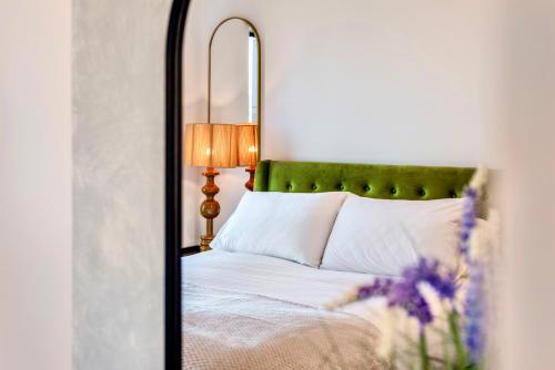Luxury City Escape - Brand New Stylish 2 Bedroom Apartment with Parking, Liverpool (photo 10)