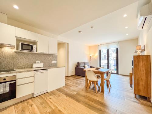 Sleep & Stay- Besalú 1-1 Brand new apartment - image 9