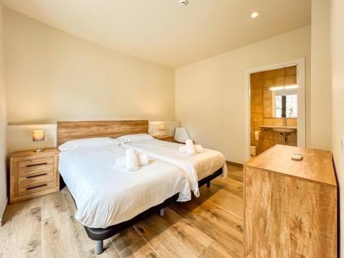 Sleep & Stay- Besalú 1-1 Brand new apartment - image 6