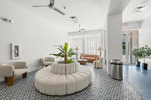 Létesítmények, Global Luxury Suites at The Variety near South Beach