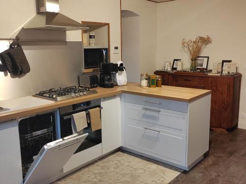 Maison avec jardin clos à Villabon - FR-1-586-55 (Maison avec jardin clos a Villabon - FR-1-586-55) in Farges-En-Septaine