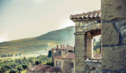 Klymeni Traditional Homes