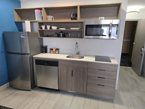 Comfort Inn Bourbonnais near I-57 in บูร์บอนเนส์ (IL)