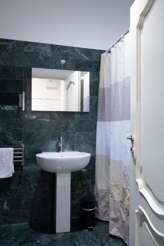 Sistina Apartment, Rome (photo 8)