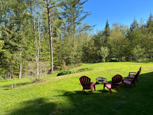 Lovely home near Stowe, shopping and trails in Morristown, USA