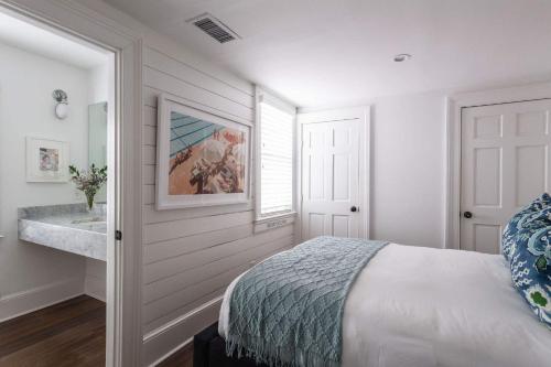 Apartment image 10
