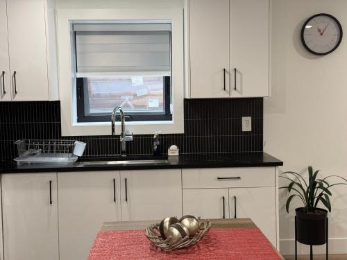 Calm & Cozy Private Suite, Surrey (foto 6)