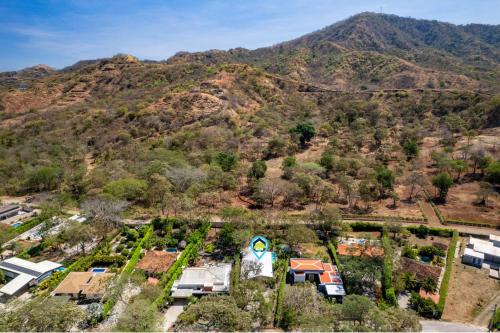 3-BD Home with Pool Near Beach in 布拉希利托