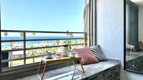 บ้านเดี่ยว 2 ห้องนอน 1 ห้องน้ำส่วนตัว ขนาด 100 ตร.ม. – คีร์ยัต ยัม (Diamond 2bed apartment with jacuzzi by the sea) in คีร์ยัต ยัม