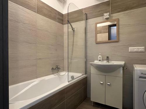 NMG Apartman - Megyeri tér (NMG Apartman - Megyeri ter) in Szigeti Kulvaros