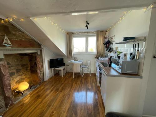 Largs Top Floor Flat in 拉格斯鎮中心