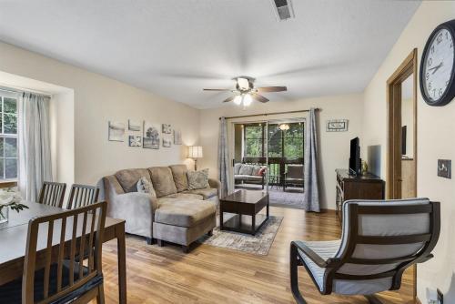 The Cove 26-1 By SDC, Big Deck, Pool, Hot Tub, By Lake, Branson