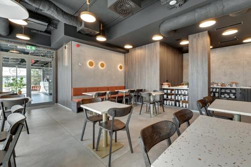 Alimentos e Bebidas, Hotel Milo Gdansk Airport in Matarnia