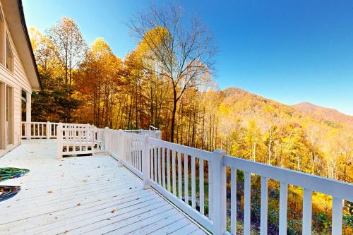 Three Bears Hideaway Three Bears Hideaway