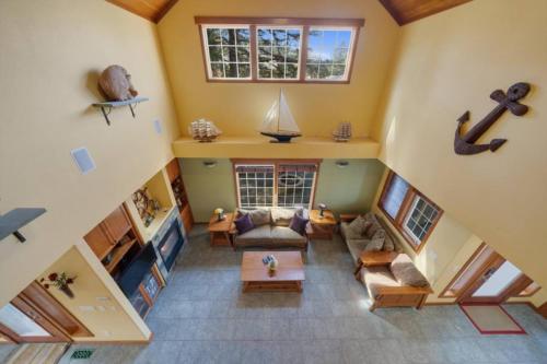 Family Getaway 3 Br Walk To Beach Jacuzzi Tub