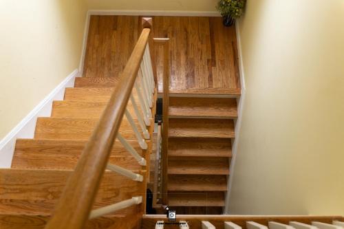 Beautifully Designed & Spacious Apartment in Newark 10mins from EWR Airport, Close to NYC and Beth Israel Hospital