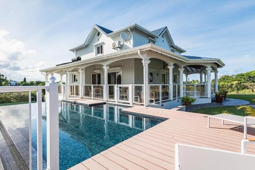 Villa La Palmeraie - Location, gîte - Le Moule
