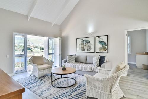 Riverside Manor in Onrus - Premium choice