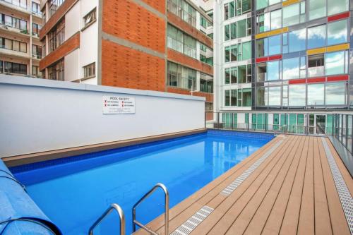 Modern CBD Apartment with Sky Tower View, Окленд (фото 5)