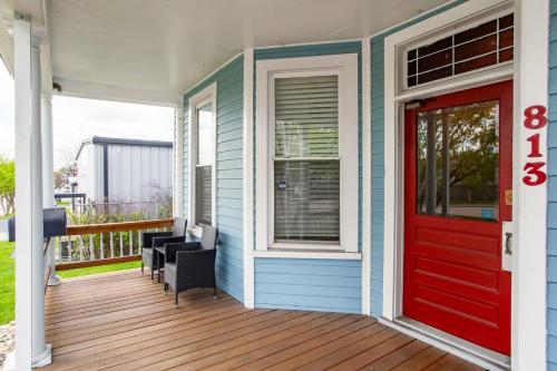 Charming Historic Retreat - 5 Mins from Downtown