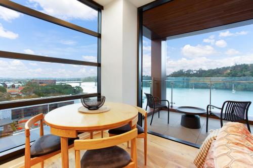 المرافق, Gorgeous Home with Catalina Bay Views and Carpark in هوبسونفيلي