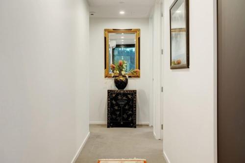 المرافق, Gorgeous Home with Catalina Bay Views and Carpark in هوبسونفيلي