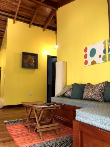 Stunning Jungle Refuge Close to Town