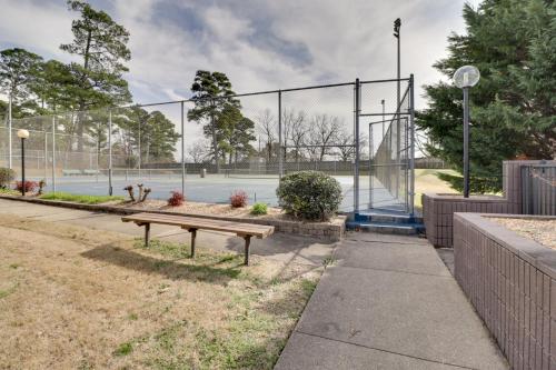 Hot Springs Condo with Lake View and Access Grill - image 7