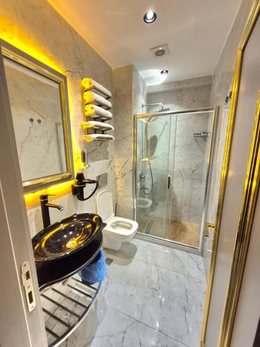 Taksim La Marino Hotel Room Type - Quadruple Room