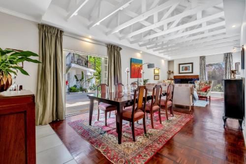 Amoris Guesthouse Randburg II - Darrenwood in Randburg