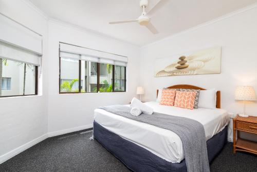 2 Bedroom Apartment image 2