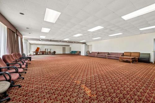 Rodeway Inn Rodeway Inn