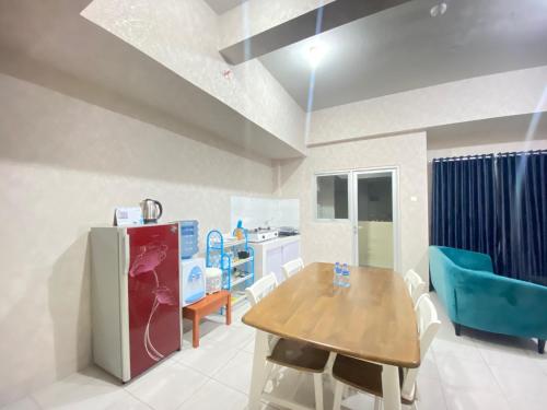 Pleasant 2BR Apartment at Newton Residence By Travelio - image 3