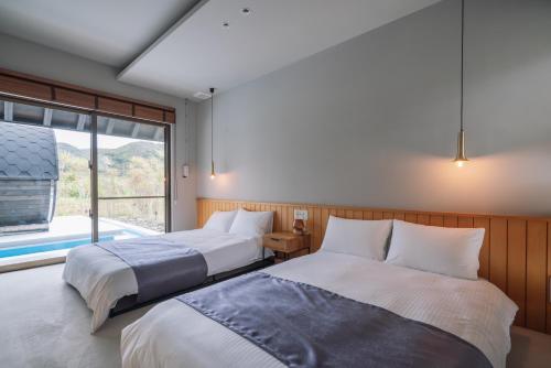 Reflexion Villas GLANZ by Relapool