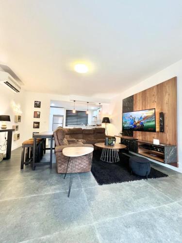 2 bedroom Townhouse at Ayi Mensah Park at the foot of Aburi Mountains in Aburi