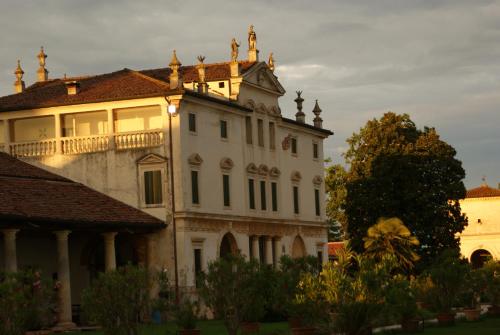 Villa Ghislanzoni