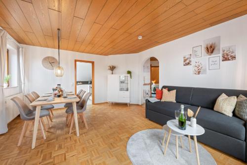 Ferienwohnung "Ruhe und Weitblick" Perfekte Anbindung in Illingen