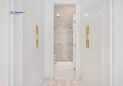 Dream Inn - Modern 1BR in Arjan - image 9