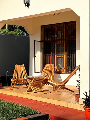 Terraza/balcón, Kivuli Lodge in Moshi