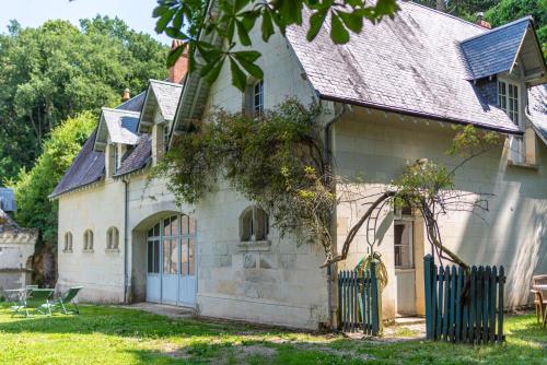 Idéal Groupes 3 Gîtes, 4 Chambres - Bord de Loire gîte à louer Les Rosiers-sur-Loire