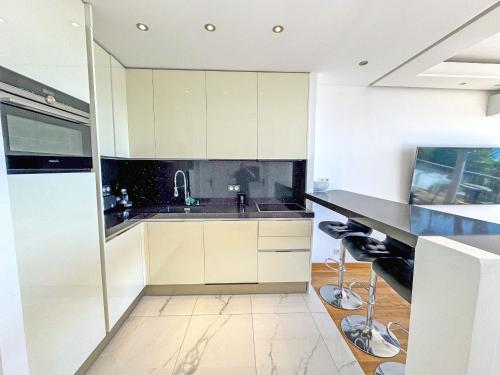 CARIATIDES STUDIO - PROMENADE HOLIDAY, Nice (fotografie 8)