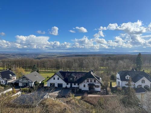 Wundervolle Aussicht in bester Lage auf "Wolke7" in Stromberg, Deutschland