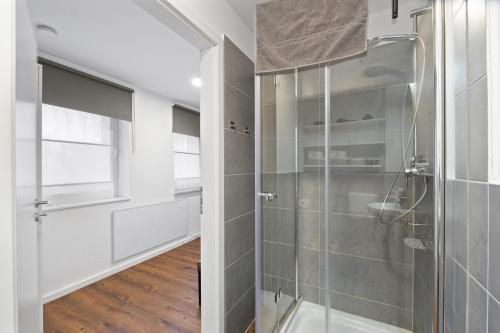 Modernes Apartement am Rhein in ruhiger Lage, Kolín nad Rýnem (fotografie 9)