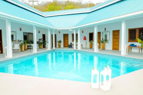 Stunning 4 bed Villa in Bequia St Vincent in Port Elizabeth