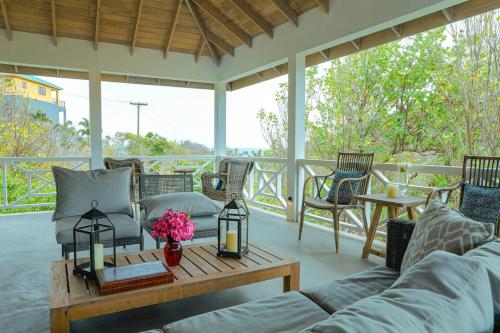 Stunning 4 bed Villa in Bequia St Vincent in Port Elizabeth