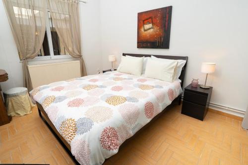 Niki Apartment, Exceptional 9,8, 500Mbps, Parking, Near OAKA, Kifisias Business Hub, Attica