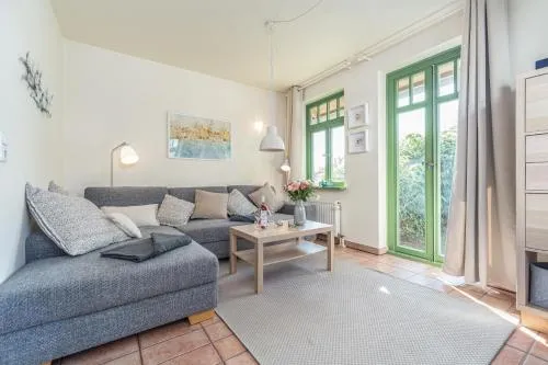 Ferienhaussiedlung Strandperlen Küstenhof 1a (Typ IV) in Wustrow, Deutschland