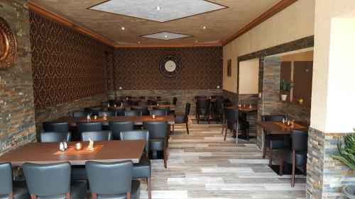 Restaurant, Hotel im Rheintal in Kamp-Bornhofen