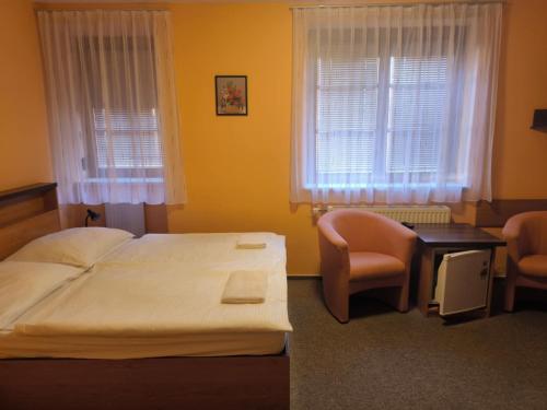 Pension Euro - image 9
