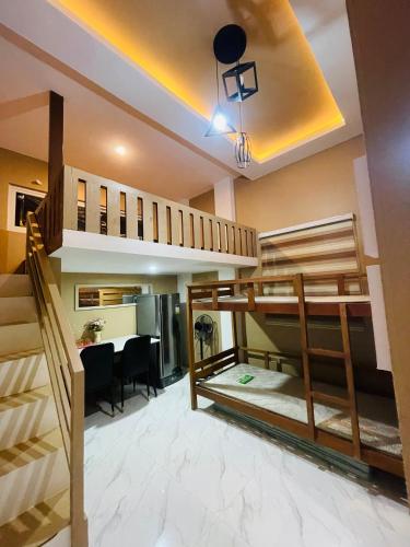 Zenhouse Calayo in กาลาโย